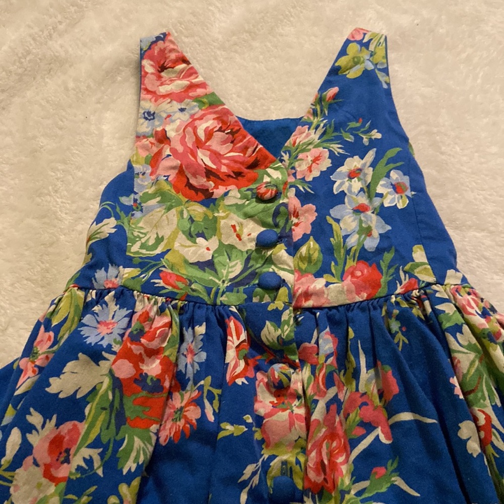 Dress - Picture 4 of 4